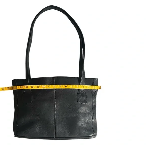 Wilsons Leather Purse Two Shoulder Straps Zipper Close Tote Large Minimal Soft - Picture 7 of 10